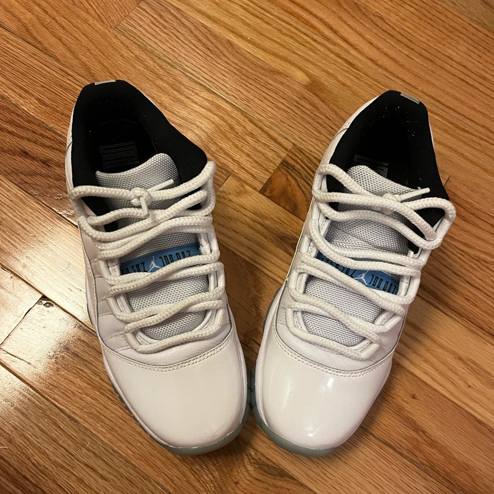 Jordan 11 Retro Low Legend Blue (gs)